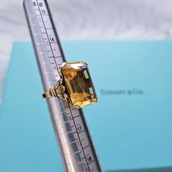 RARE Vintage Tiffany & Co. 18.5 Carats Emeral Cut Citrine 14k Gold Cocktail Ring - Picture 14 of 16